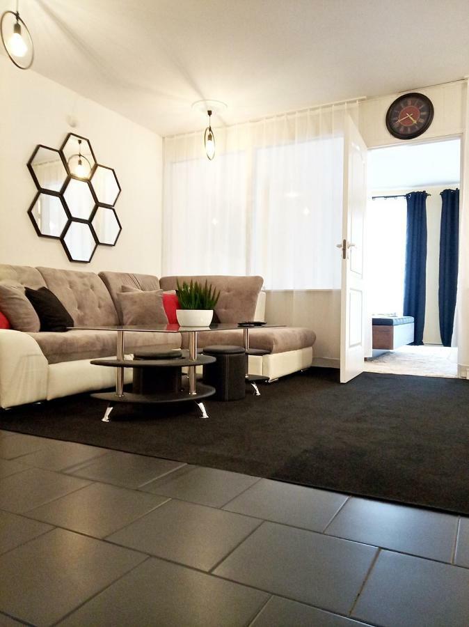 Apartament Central Point Zielona Góra Zewnętrze zdjęcie